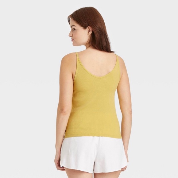 NWT Women's Slim Fit Camisole - Universal Thread™ in Lime Green - XL - Picture 2 of 5